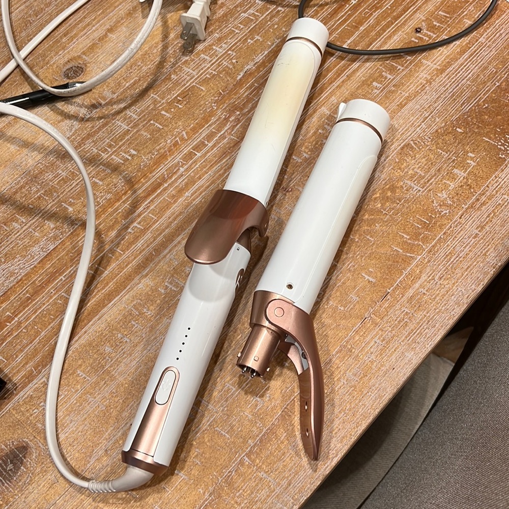 T3 curling iron with adjustable barrel, 2 sizes included!